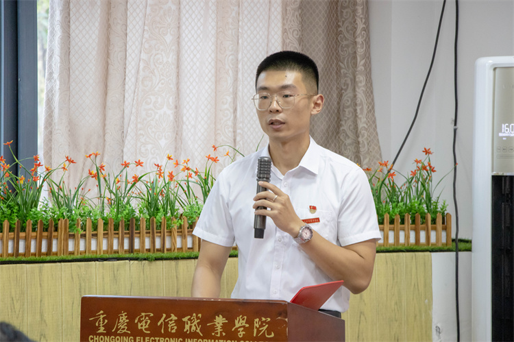 eKhk_1727688622694014700.jpg