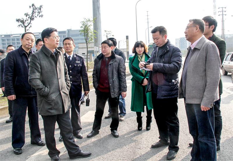 9.大足区委书记周少政来访BEAT365官网.jpg